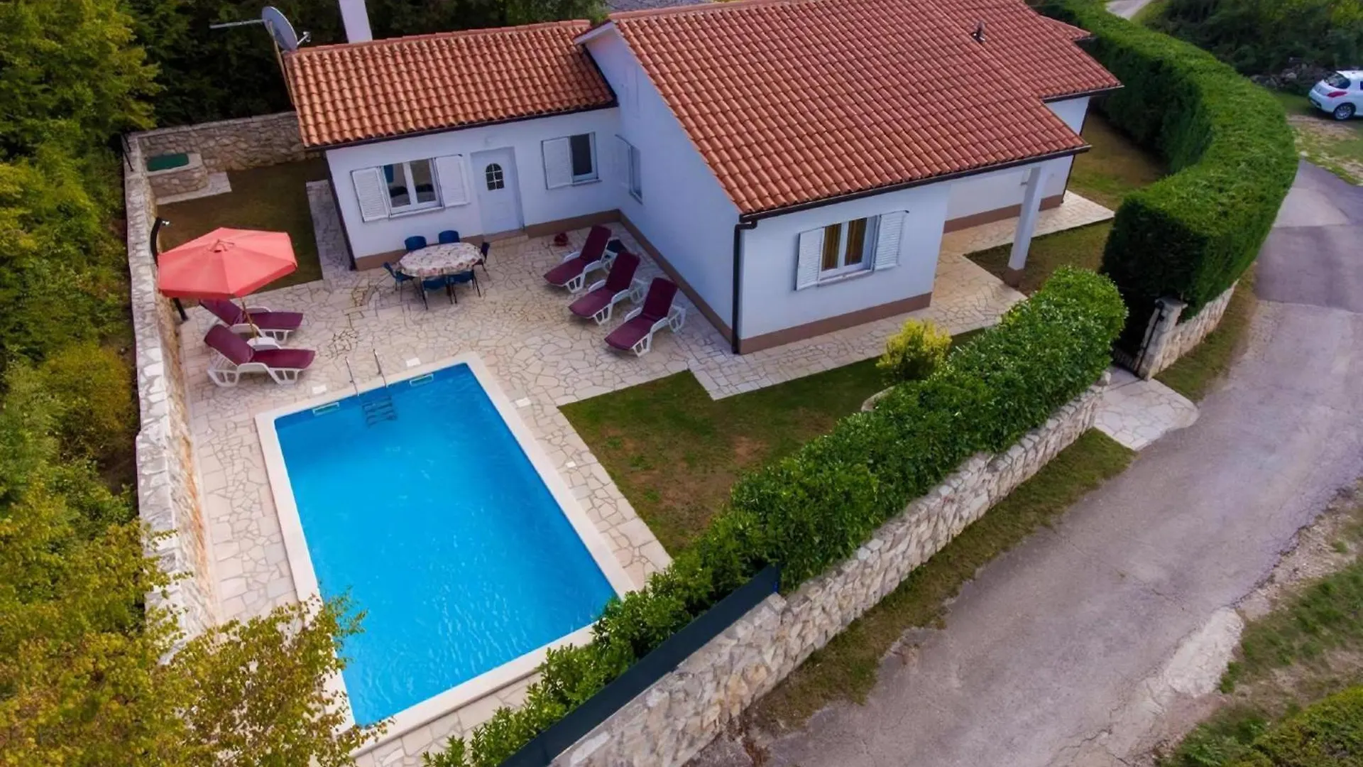 Haus Mia Privatsphaere Und Eingezaeuntes Grundstueck Villa Labin  Croatia